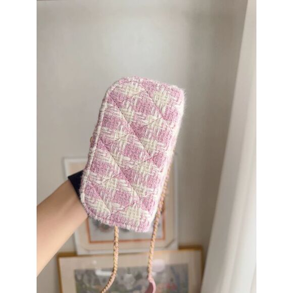 Chanel Women Pre-Loved Bag Very Good Condition - Picture 8 of 9